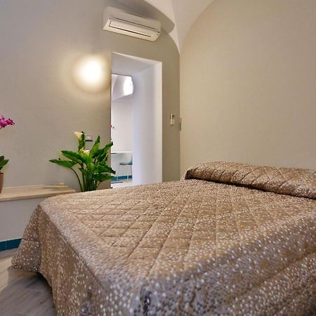 Amalfi Apartments Design Centro Storico Экстерьер фото